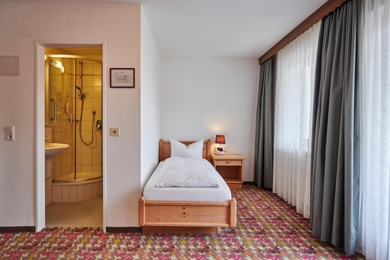 הלבלך Hotel Bannwaldsee מראה חיצוני תמונה