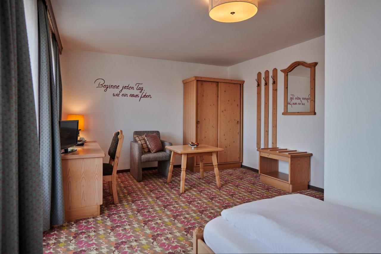 הלבלך Hotel Bannwaldsee מראה חיצוני תמונה